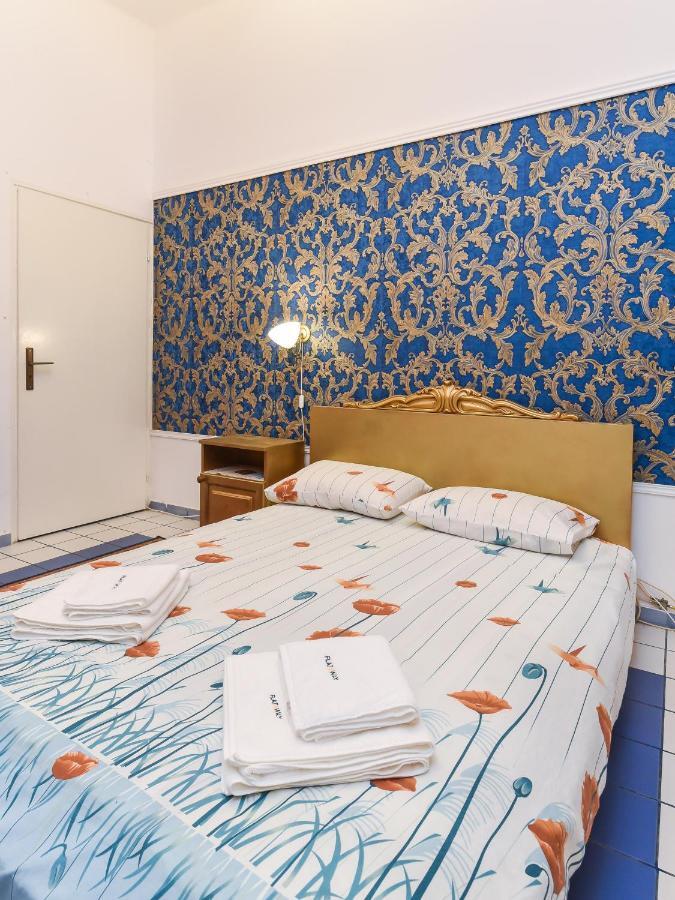Historical Lion'S Bridge 1-Bedroom Apartment By Flat Mаnager Sofia Bagian luar foto